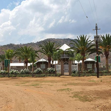 Villa De Jagter'S Nest Otavi Exterior foto